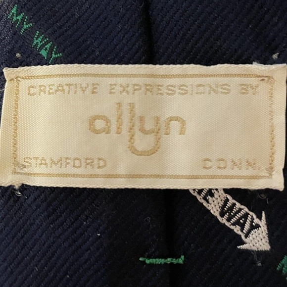 Creative Expressions By Alynn Neckwear Vintage Men Tie Navy Blue One Way… - Picture 5 of 6